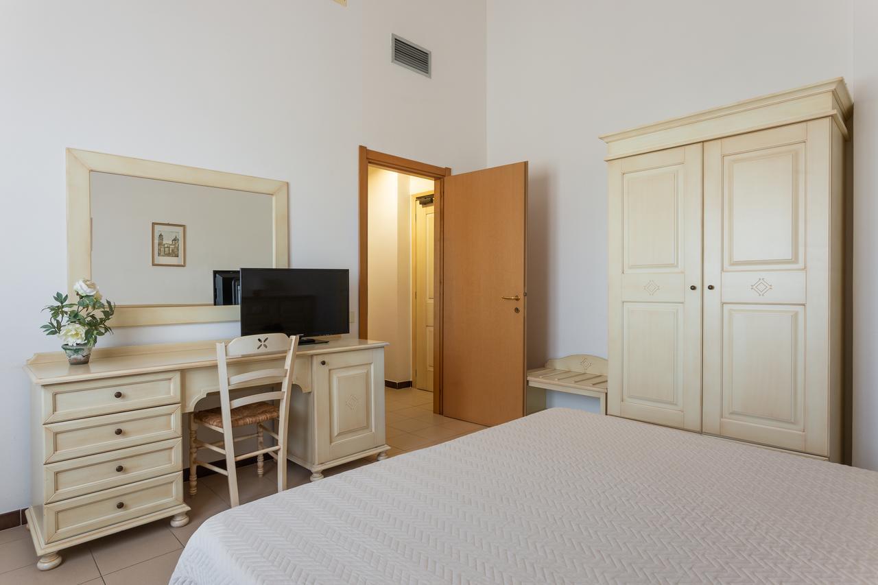 Rodia Inn Oristano Eksteriør billede
