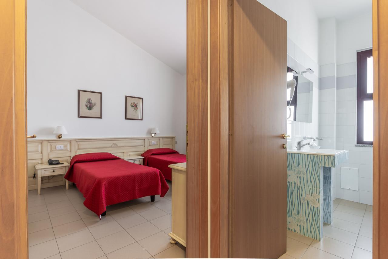 Rodia Inn Oristano Eksteriør billede