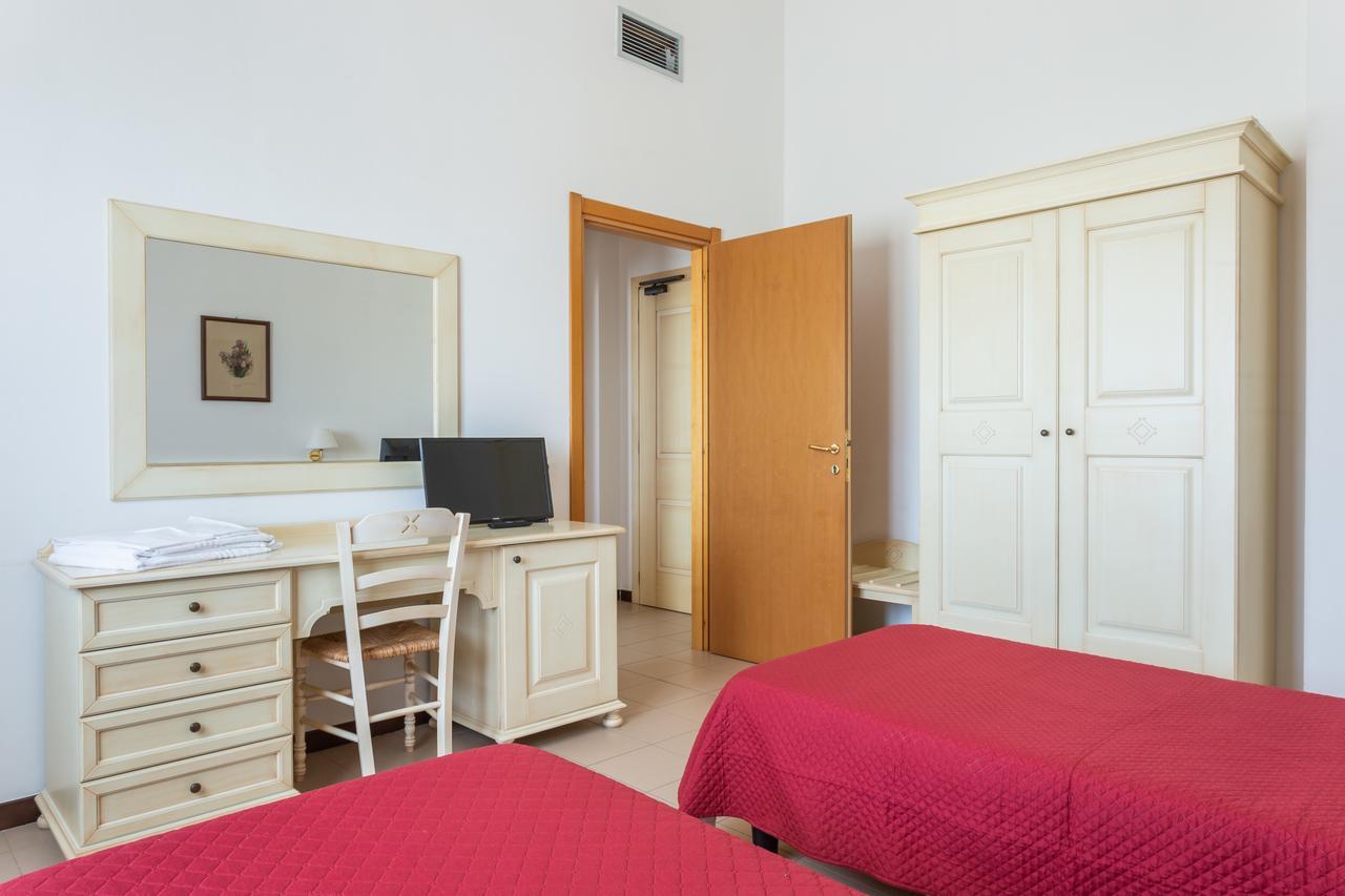 Rodia Inn Oristano Eksteriør billede